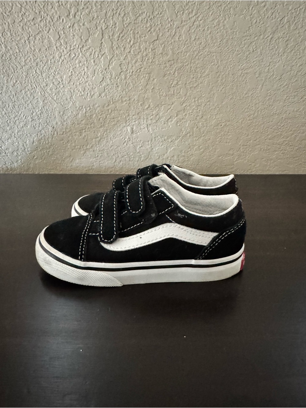 Vans Kids Black and White Velcro Old Skool Sneakers - Picture 2 of 5